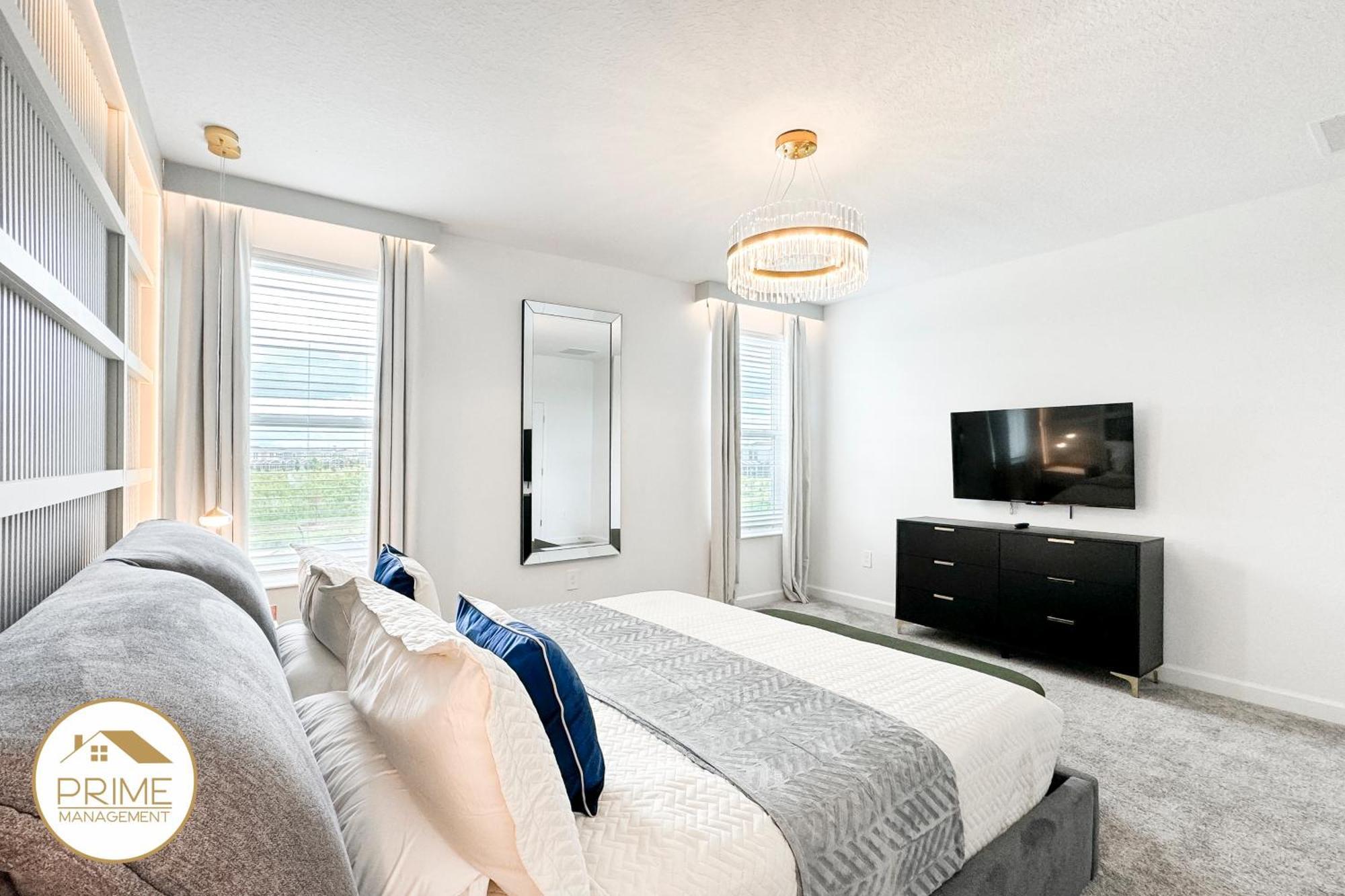 New Luxurious 6bd Pool & Near